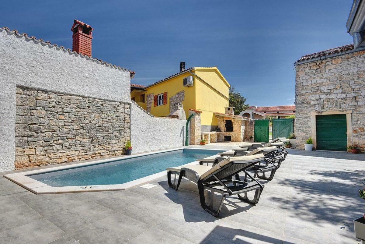 Villa Micol Gajana Exterior foto